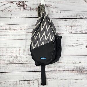 KAVU Paxton Pack Rope Sling Crossbody Backpack OS Black White Chevron Bag